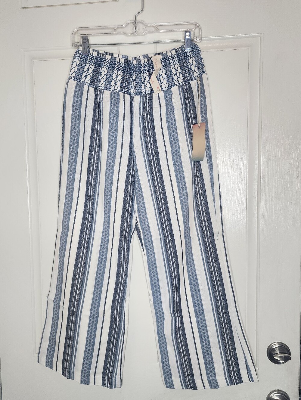 Kiss & Cry Coastal Striped Wide Leg Beach Pants Smocked Waist Size Small
